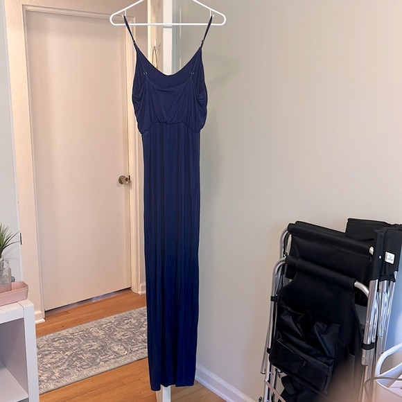 Lulu’s XS Women’s long Navy Blue Spaghetti Strap Cotton Dress with Side Slit - Picture 2 of 5